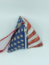 Load image into Gallery viewer, Pyramid zipper pouch
